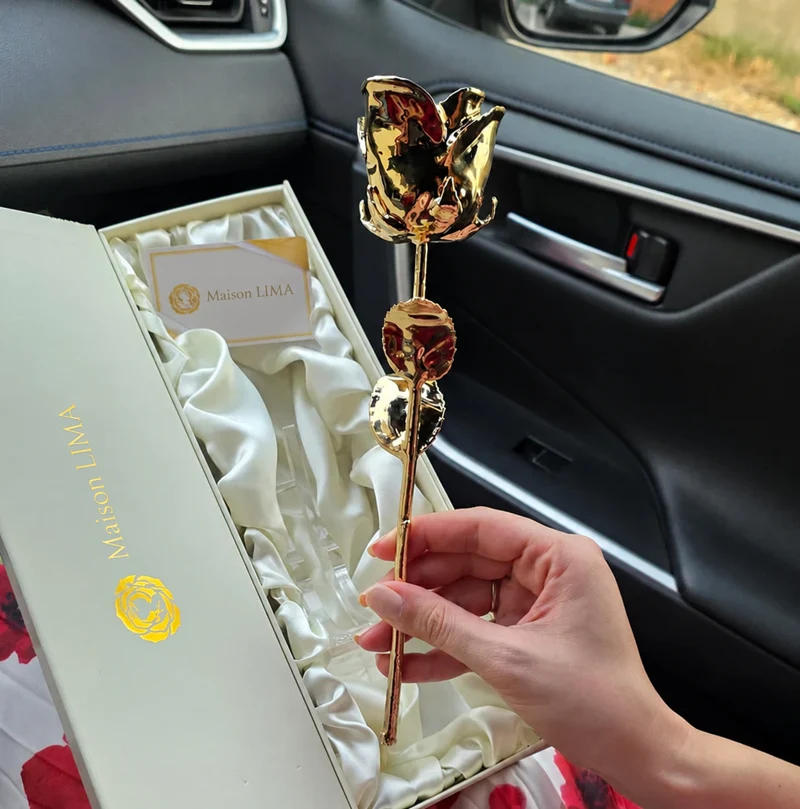 Une rose qui reste belle, un coffret prêt à offrir et un souvenir à garder longtemps. 👍🏻
